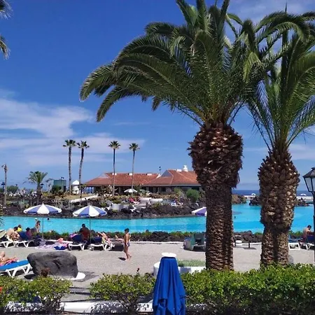 Fantastico-1-top-studio-zentrum-puerto-de-la-cruz-teneriffa-300-meter-zum-meer *